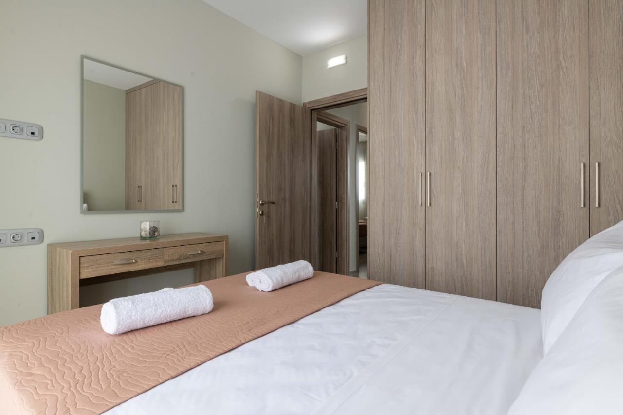 Tsatos Luxury Residence Кремасти Экстерьер фото