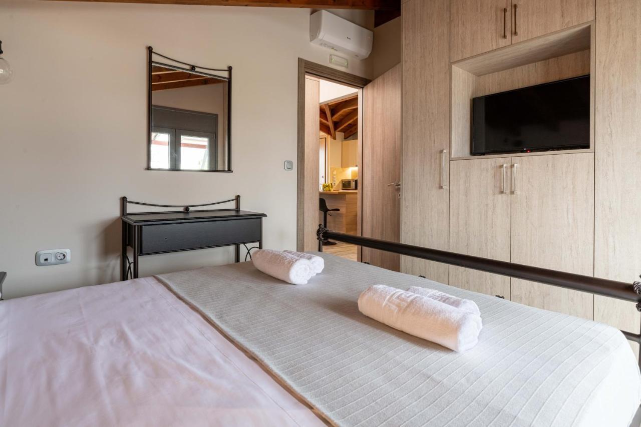 Tsatos Luxury Residence Кремасти Экстерьер фото